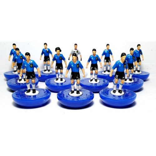 Subbuteo Andrew Table Soccer Argentina 1986 World Cup Team away kit on Classic Hasbro bases